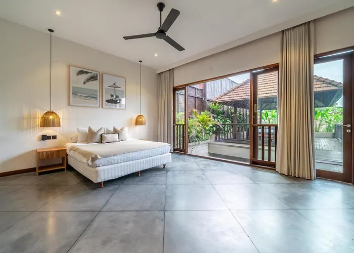 Bettini Stylish 3br With Pool Near Bintang *